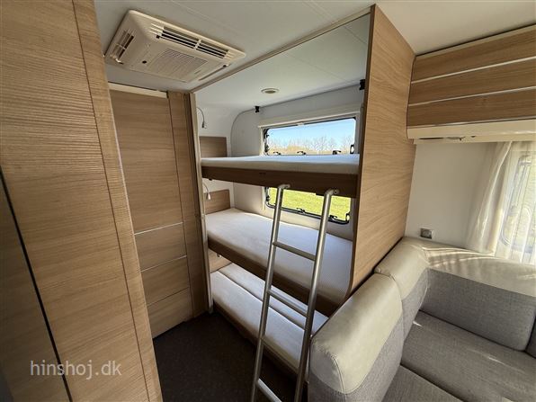 Adria Adora Supreme 573 PT