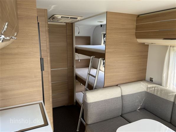 Adria Adora Supreme 573 PT