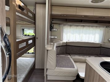 Hobby De Luxe 560 KMFe