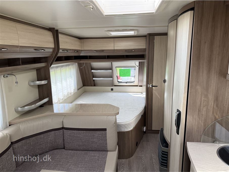 Hobby De Luxe 560 KMFe