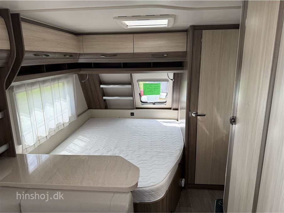 Hobby De Luxe 560 KMFe