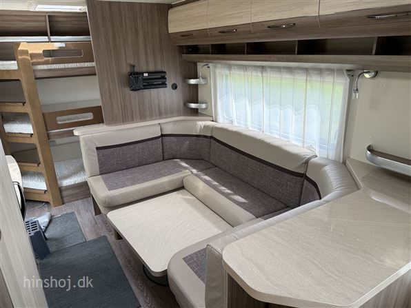 Hobby De Luxe 560 KMFe