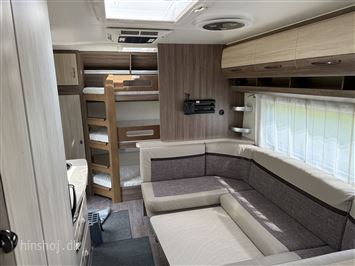 Hobby De Luxe 560 KMFe