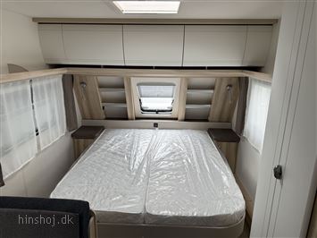 Hobby De Luxe 460 SFf DK Line