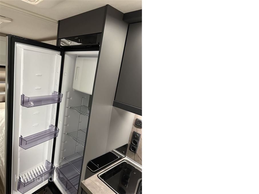 Hobby De Luxe 495 UL