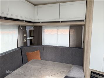 Hobby De Luxe 495 UL