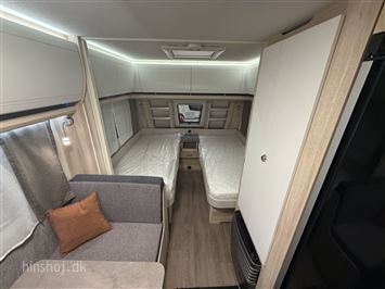 Hobby De Luxe 460 SL
