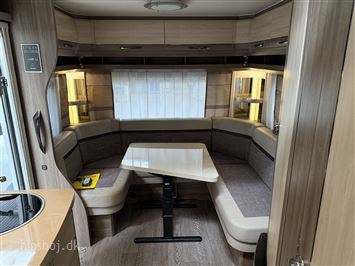 Hobby De Luxe 495 UL