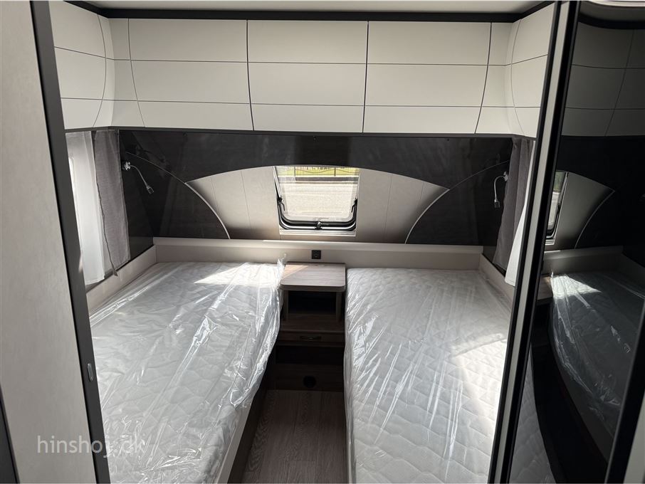 Hobby Excellent Edition 495 UL