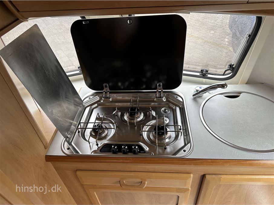 Hymer Touring 320