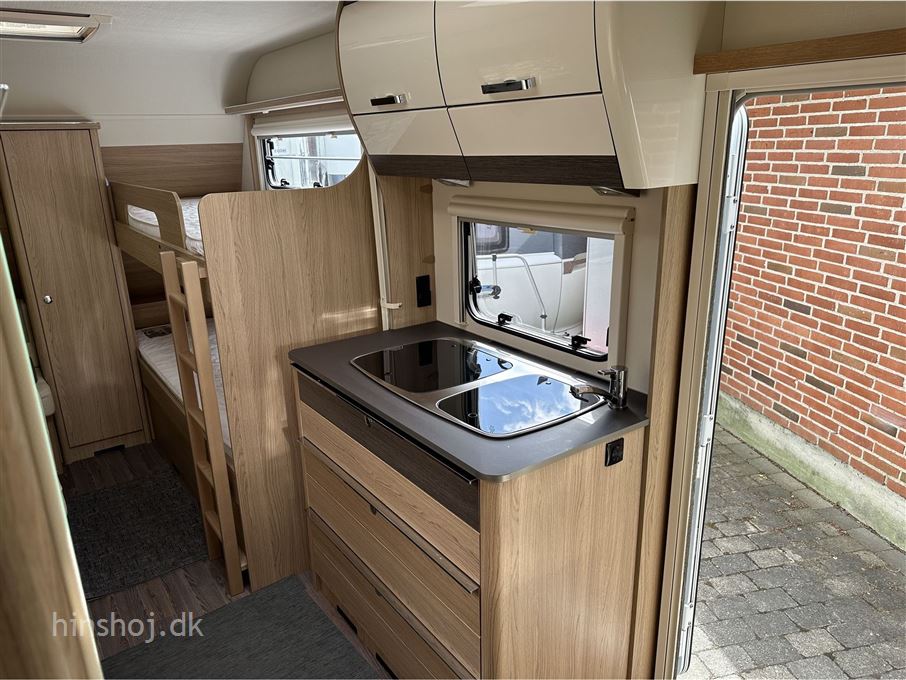 Bürstner Averso Plus 510 TK