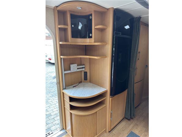 Kabe Royal 560 XL KS