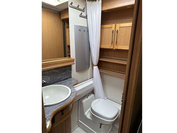 Kabe Royal 560 XL KS