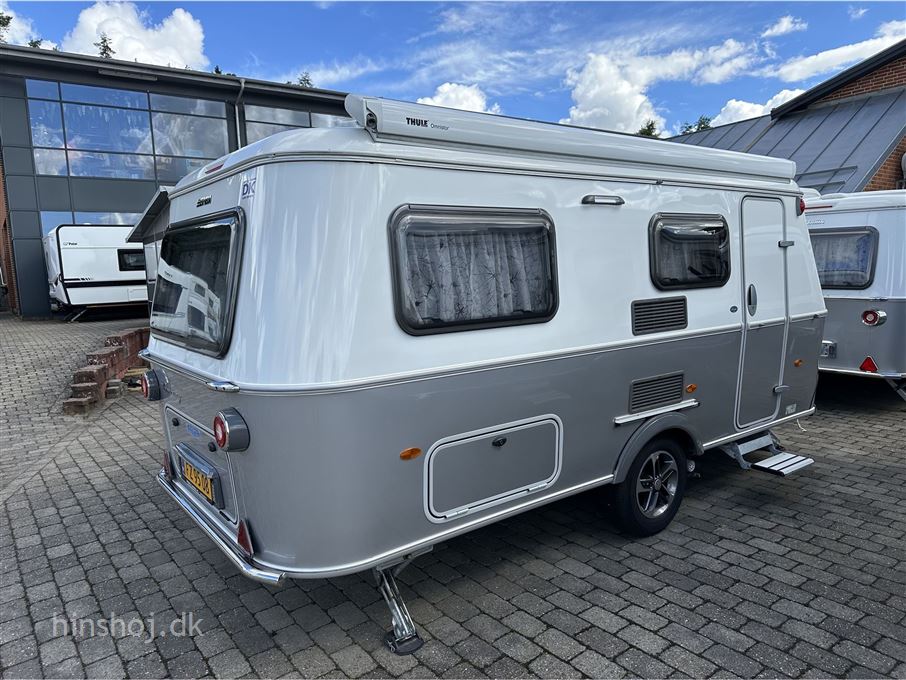 Eriba Touring 542 Urban