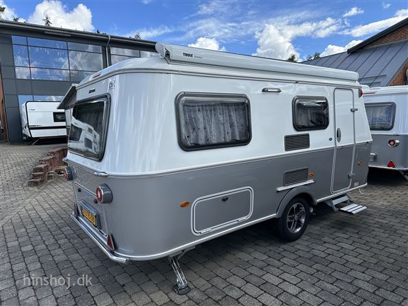 Eriba Touring 542 Urban