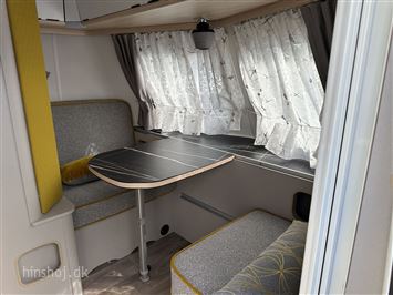 Eriba Touring 542 Urban