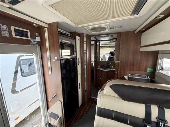 McLouis Nevis 880 G