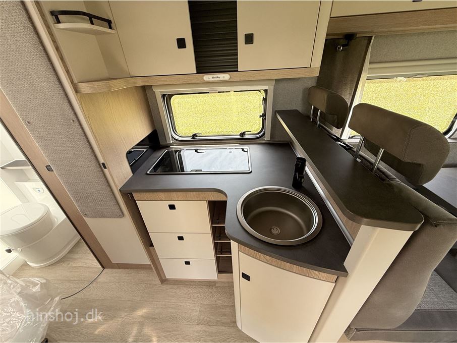 Hobby Ontour T 700 F Aut.