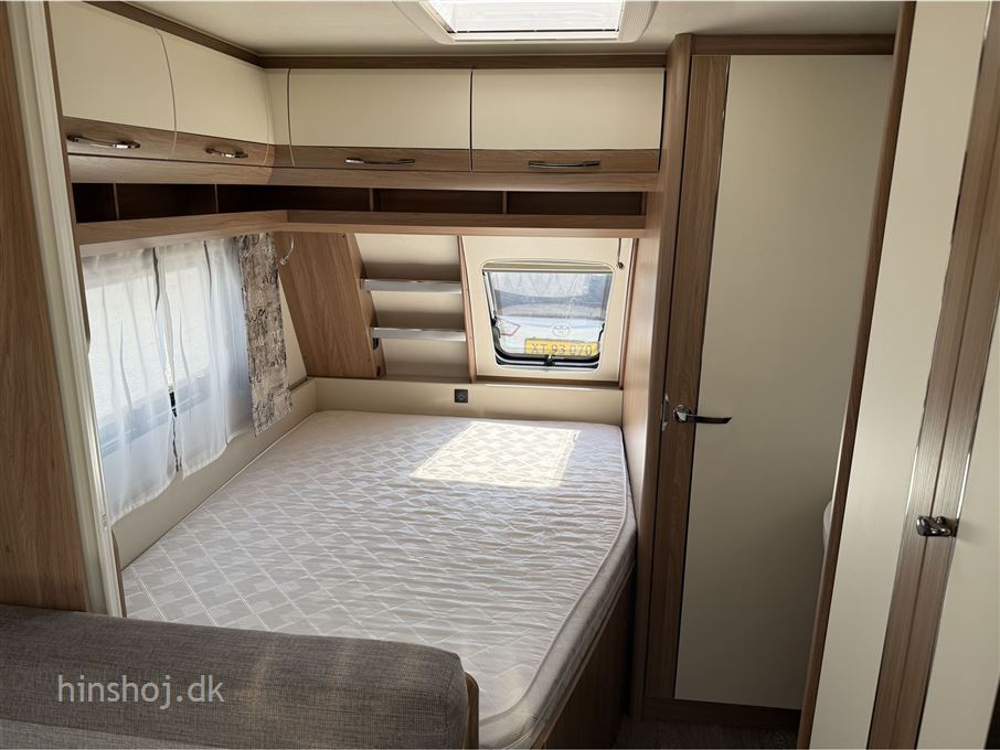 Hobby De Luxe 400 SFE