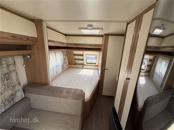 Hobby De Luxe 400 SFE