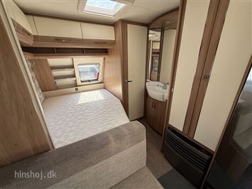 Hobby De Luxe 400 SFE