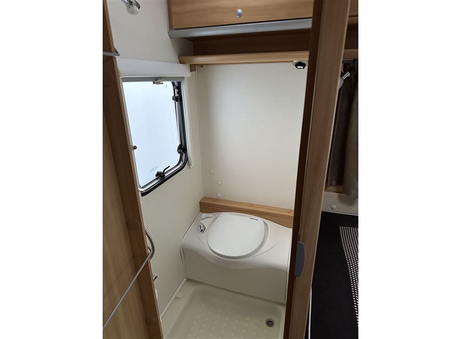 Dethleffs Camper 510 DB