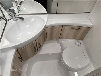 Hobby De Luxe 495 UL