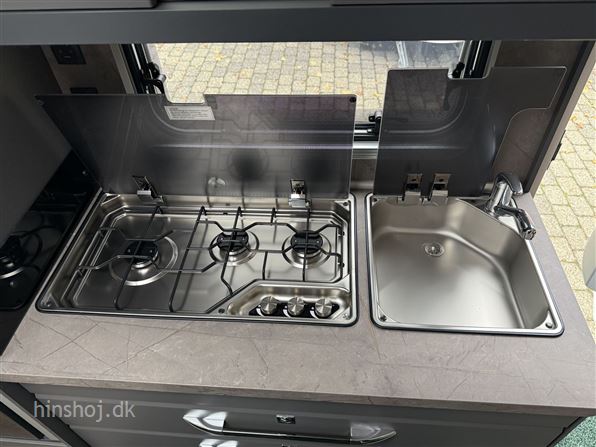 Hobby De Luxe 495 UL
