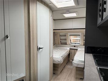Hobby De Luxe 495 UL