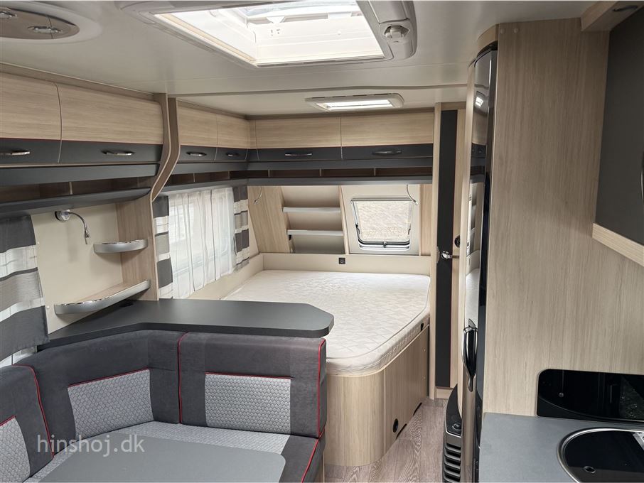 Hobby De Luxe Edition 560 KMFe