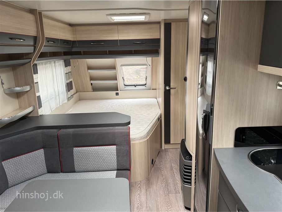 Hobby De Luxe Edition 560 KMFe