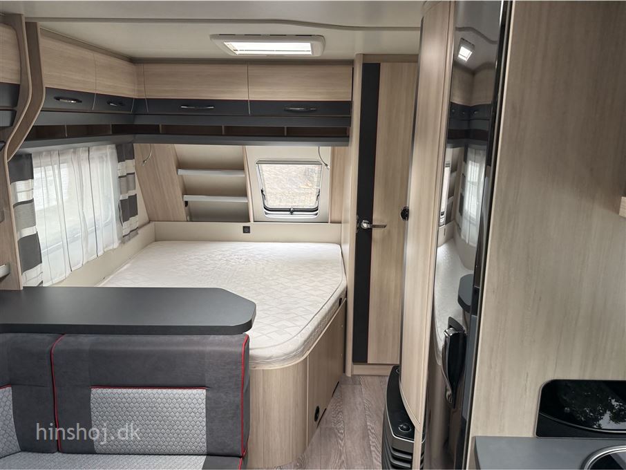 Hobby De Luxe Edition 560 KMFe
