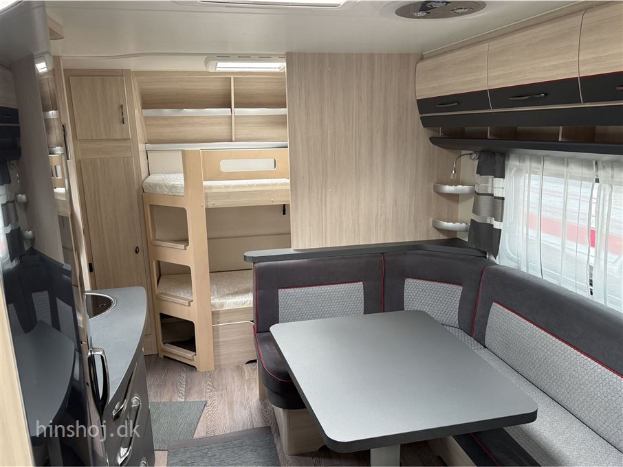 Hobby De Luxe Edition 560 KMFe