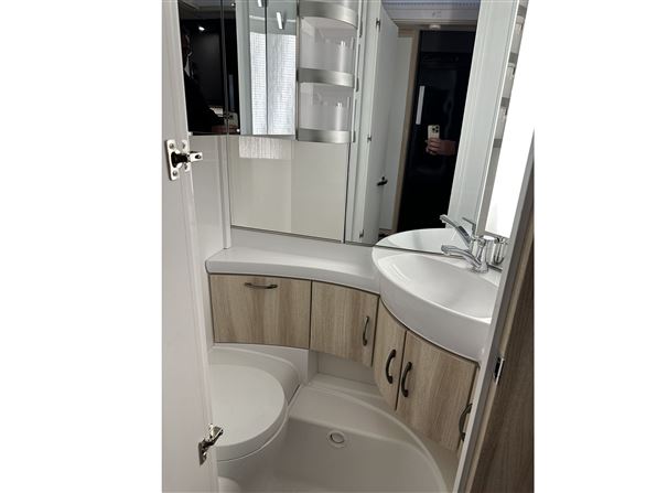 Hobby De Luxe 540 UL