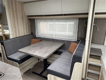 Hobby De Luxe 545 KMF