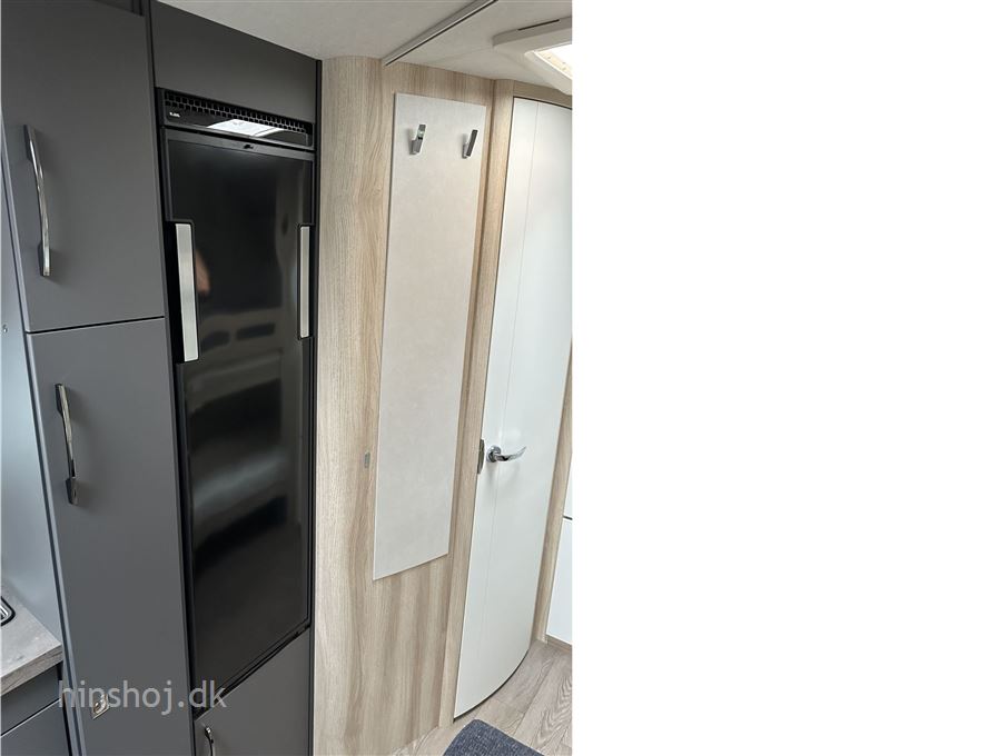Hobby De Luxe 545 KMF