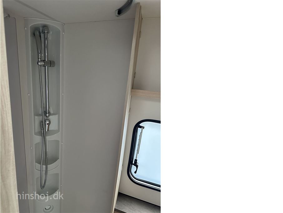 Hobby De Luxe 545 KMF