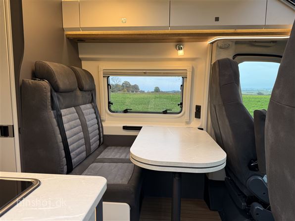 Hobby Presige Van 640 ET First Edition Aut.