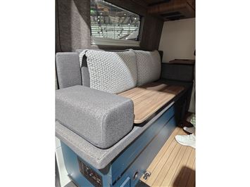 Eriba Car 602 Cherry Red Pop-up