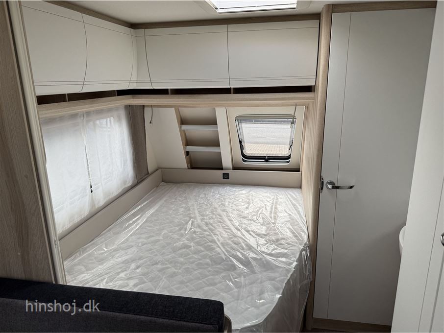 Hobby De Luxe 400 SFE
