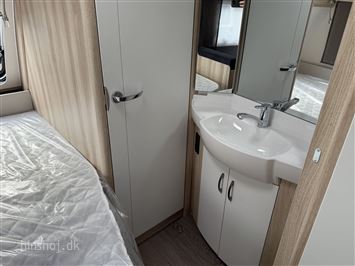 Hobby De Luxe 400 SFE