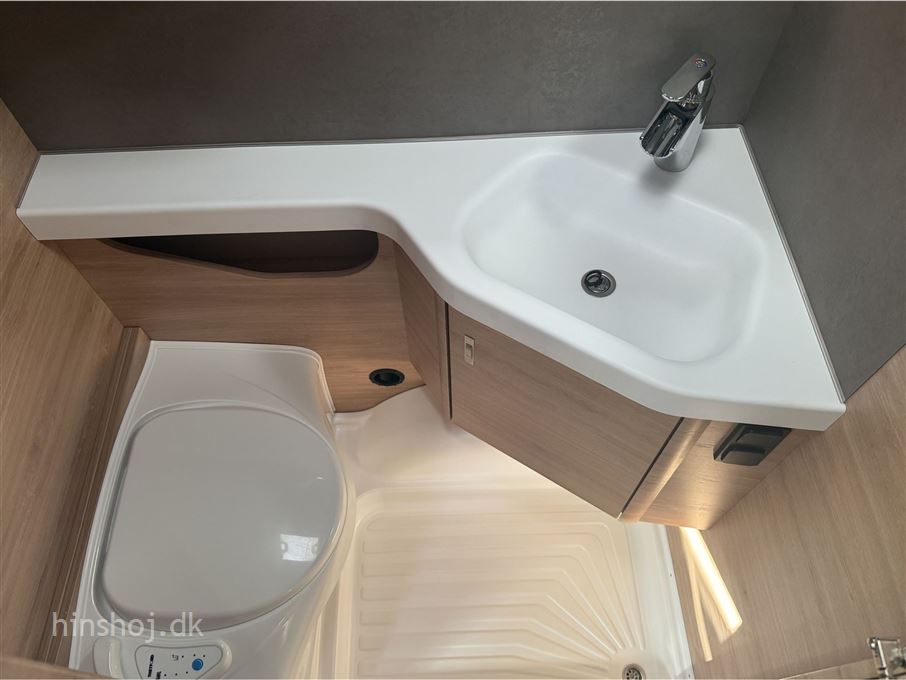 Knaus Südwind 460 EU