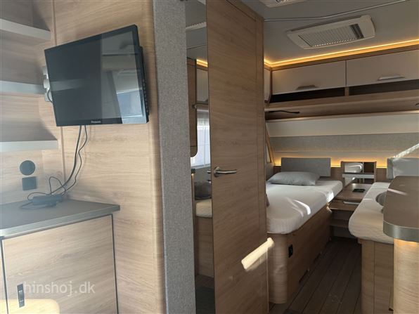 Knaus Südwind 460 EU