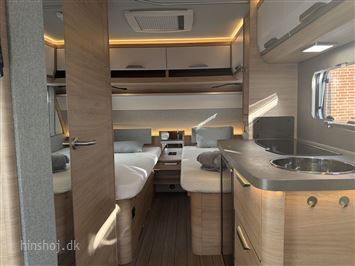 Knaus Südwind 460 EU