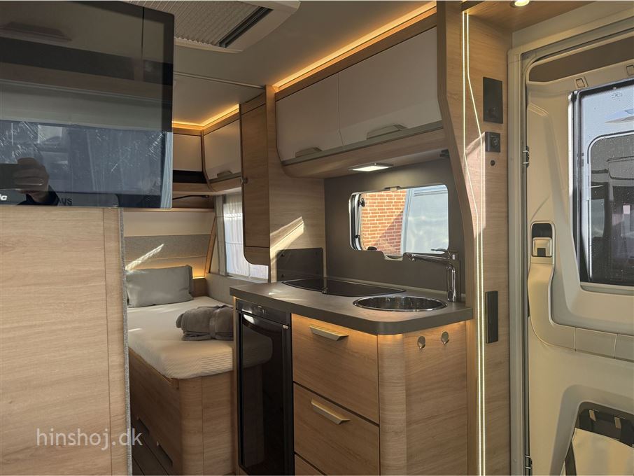 Knaus Südwind 460 EU