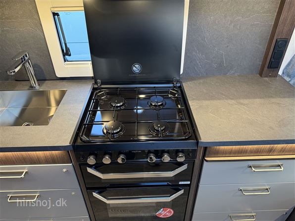 Polar FD 590 Black Edition
