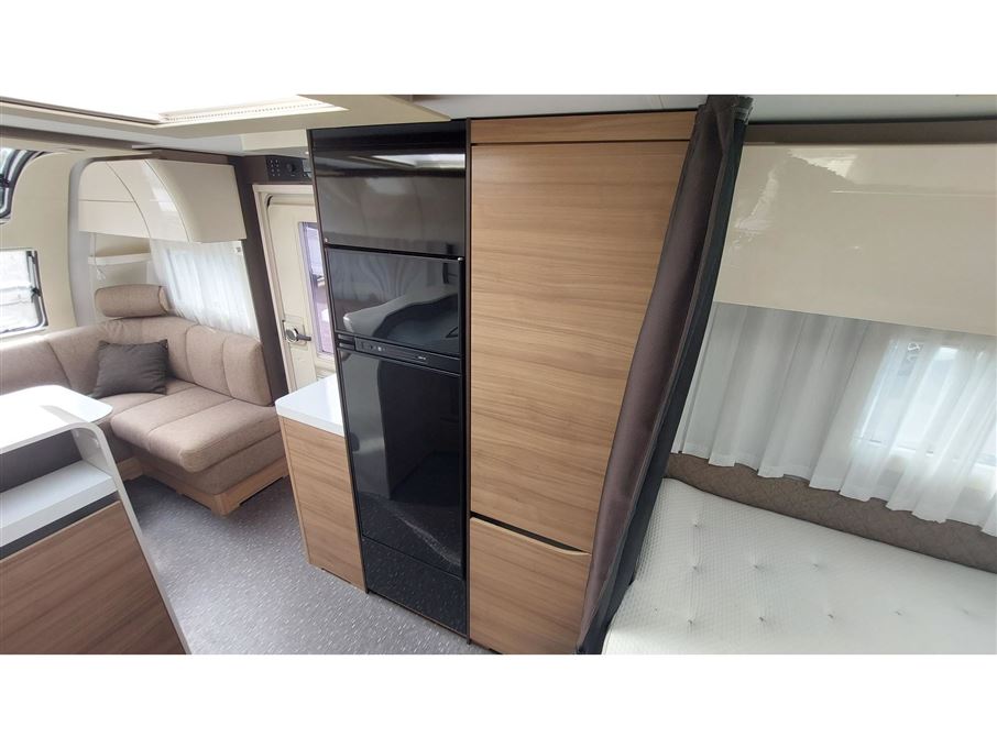 Adria Alpina 573 UP