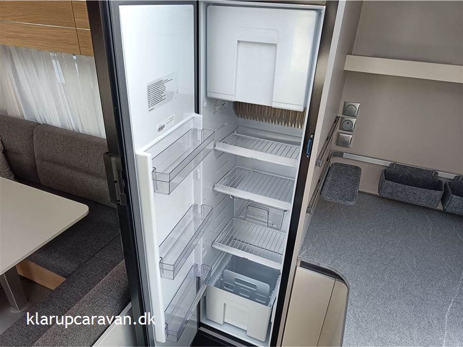 Adria Adora 613 HT