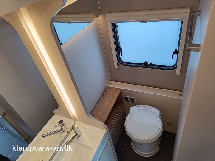 Adria Adora 613 HT