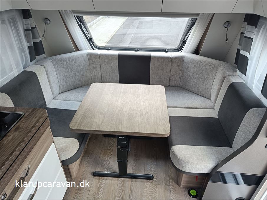 Hobby Excellent Edition 540 WLU